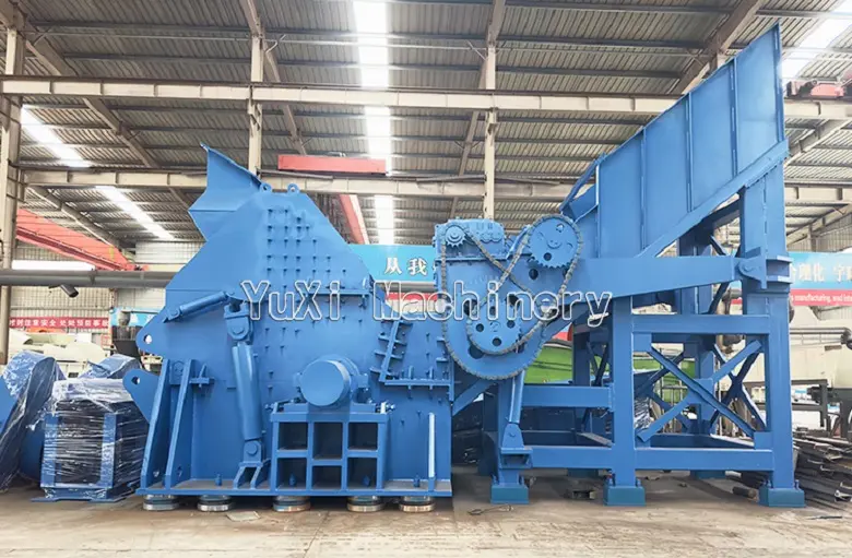 Heavy-duty scrap metal shredder machine with large hopper for cars and rims, electric motors...